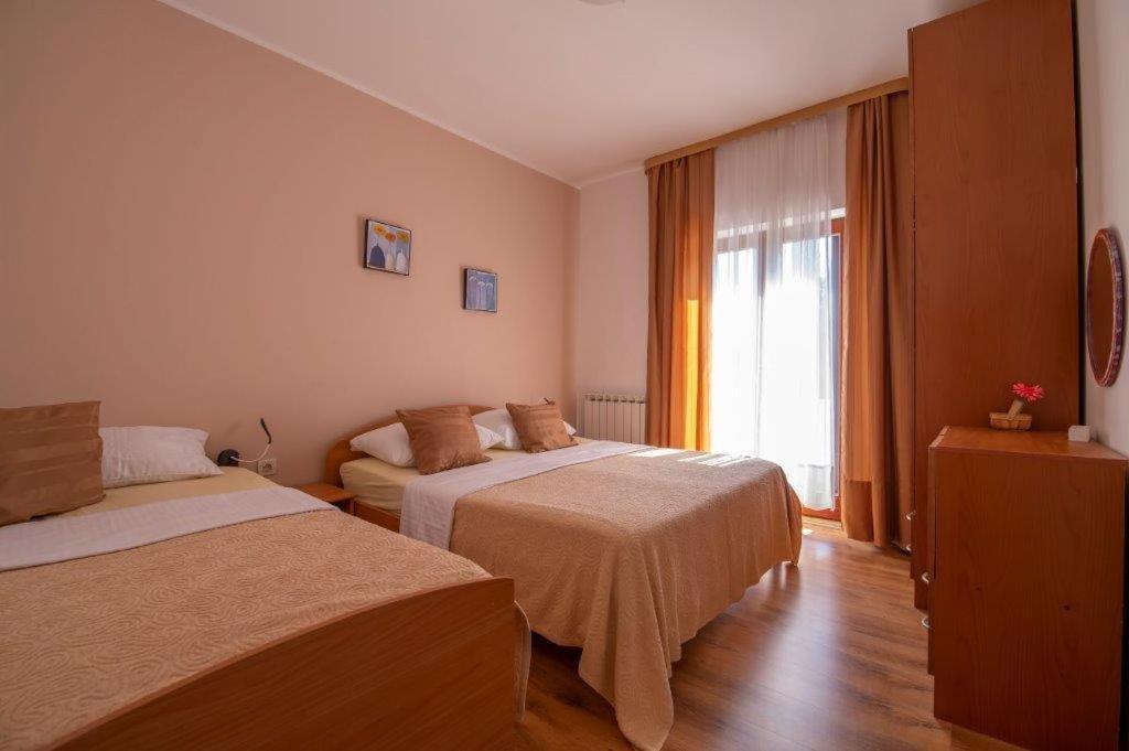 Apartmani Stefano Labin  Buitenkant foto