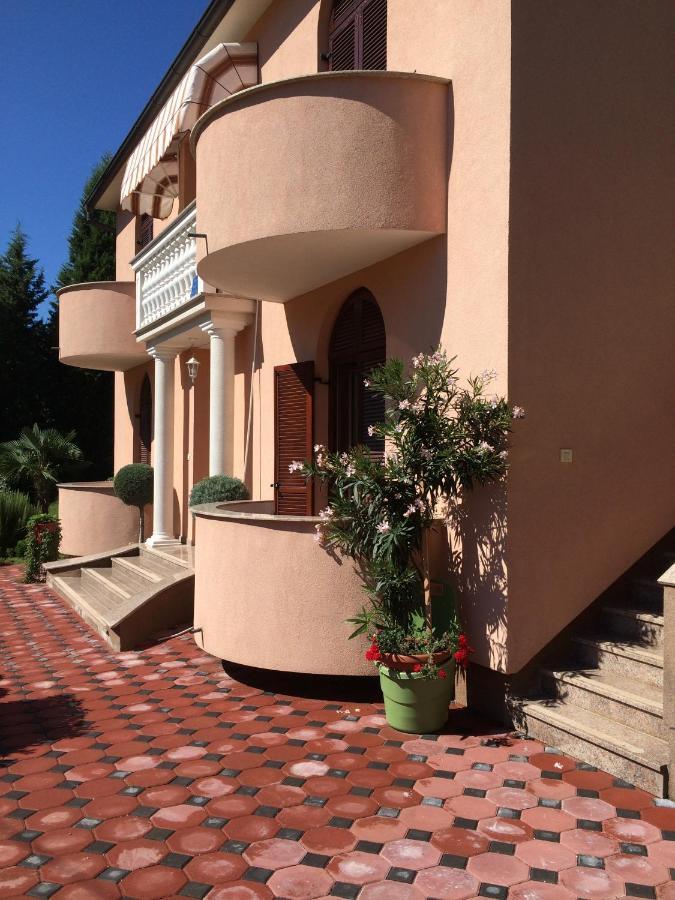 Apartmani Stefano Labin  Buitenkant foto